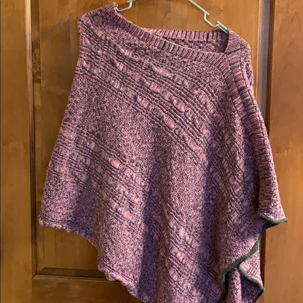 Green 3 Poncho!  Recycled cotton lilac, one size!